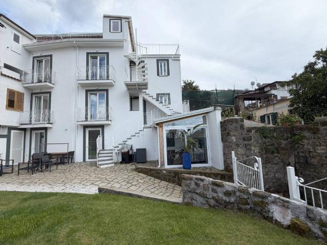 Villa Indipendente in vendita a Maiano, Sant'agnello