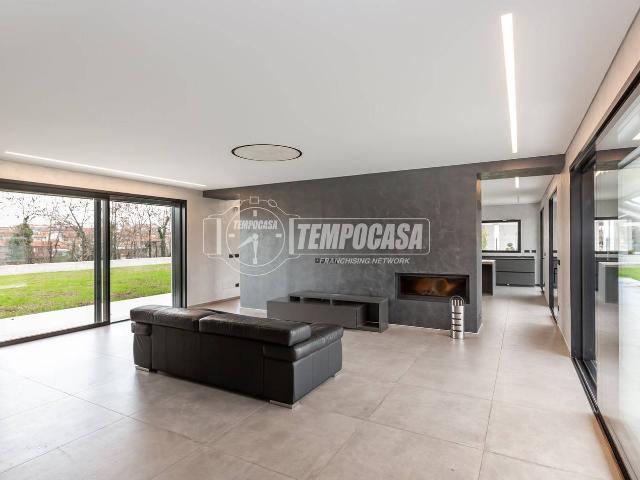 Villa Indipendente in vendita a Piemonte, Cuneo