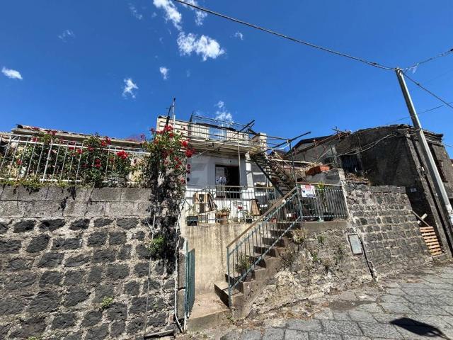 Villa Indipendente in vendita a Sant'alfio, Sicilia