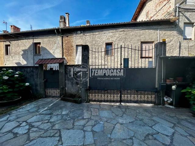 Villa Indipendente in vendita a Sant'Ambrogio di Torino, Torino