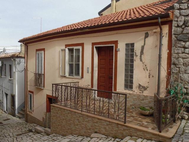 Villa Indipendente in vendita a Sant'andrea Di Conza, Campania