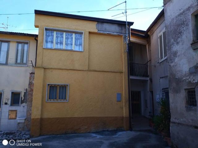 Villa Indipendente in vendita a Sant'angelo A Cupolo, Campania