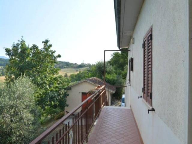 Villa Indipendente in vendita a Sant'angelo Dei Lombardi, Campania