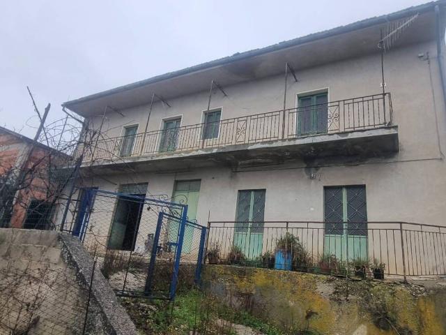 Villa Indipendente in vendita a Sant'angelo Dei Lombardi, Campania
