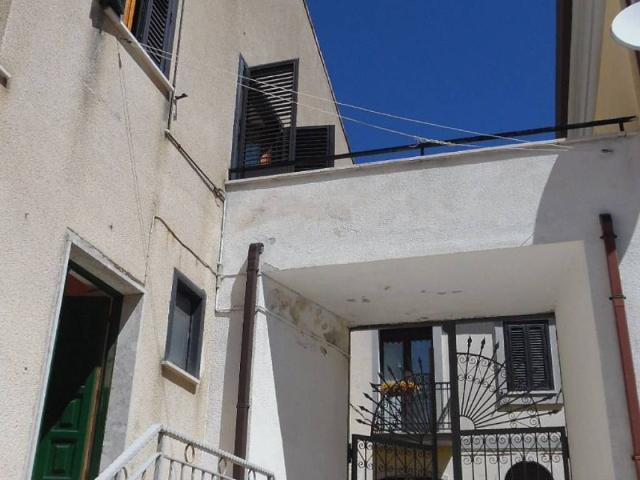 Villa Indipendente in vendita a Sant'angelo Dei Lombardi, Campania