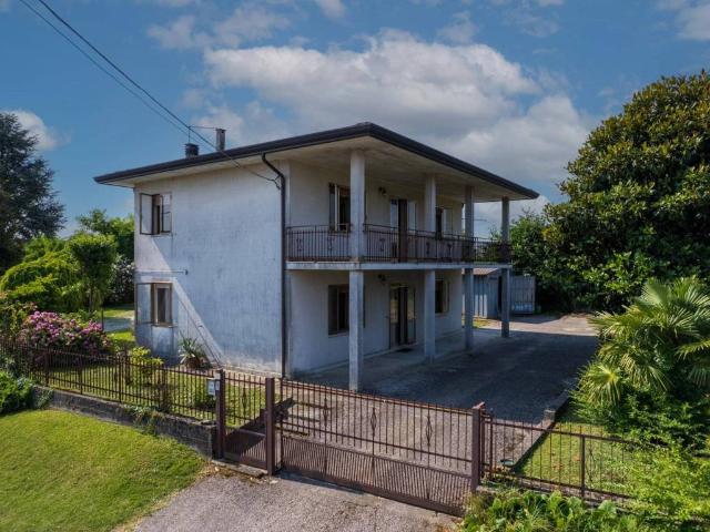 Villa Indipendente in vendita a Sant'angelo Di Piove, Veneto