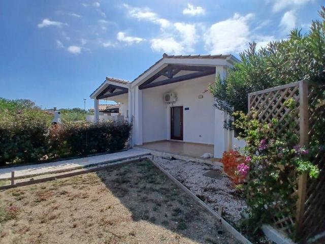 Villa Indipendente in vendita a Sant'anna Arresi, Sardigna/Sardegna