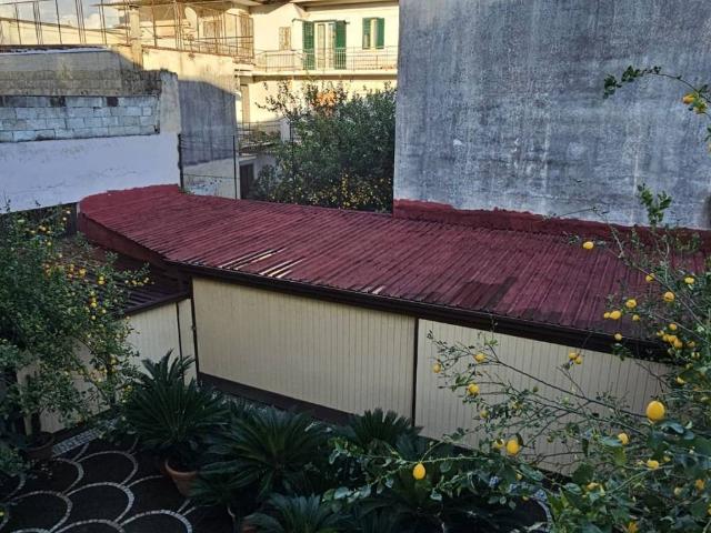 Villa Indipendente in vendita a Sant'antimo, Campania
