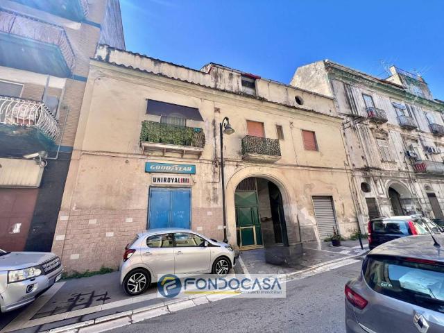 Villa Indipendente in vendita a Sant'antimo, Campania