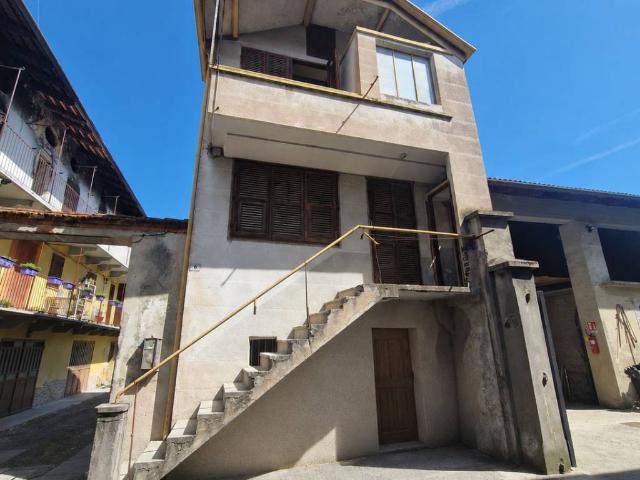 Villa Indipendente in vendita a Maisonetta, Piemonte
