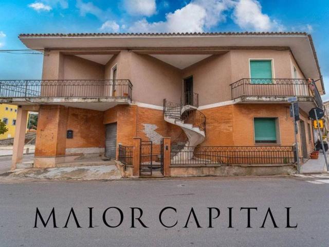Villa Indipendente in vendita a Sant'antonio Di Gallura, Sardigna/Sardegna