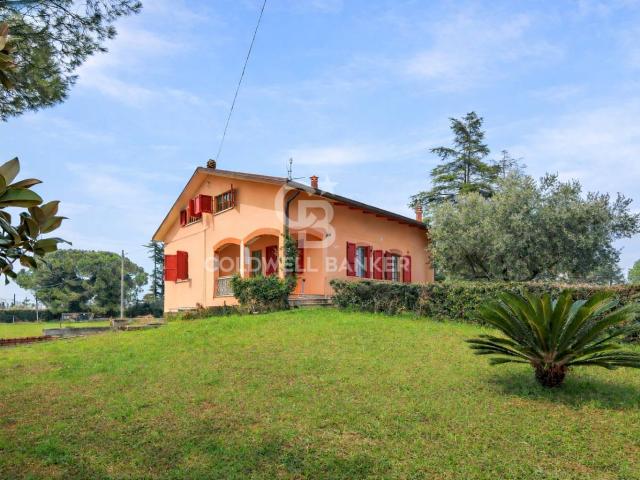 Villa Indipendente in vendita a Unione di comuni Valmarecchia, Santarcangelo Di