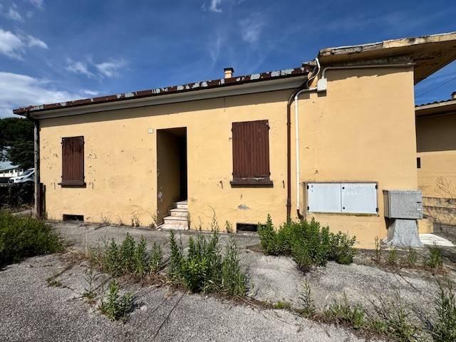 Villa Indipendente in vendita a Unione di comuni Valmarecchia, Santarcangelo Di