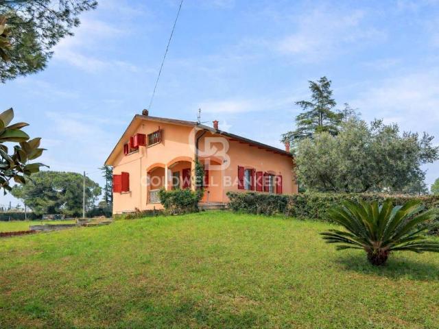 Villa Indipendente in vendita a Unione di comuni Valmarecchia, Santarcangelo Di