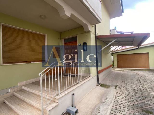 Villa Indipendente in vendita a Unione dei Comuni della Val Vibrata, Sant'egidioalla Vibrata