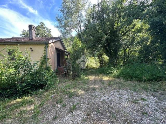 Villa Indipendente in vendita a Sant'Elia Fiumerapido, Frosinone