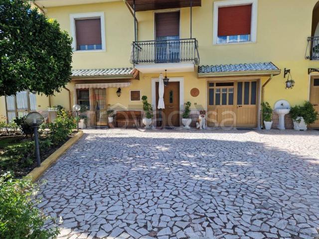 Villa Indipendente in vendita a Sant'elia Fiumerapido, Lazio