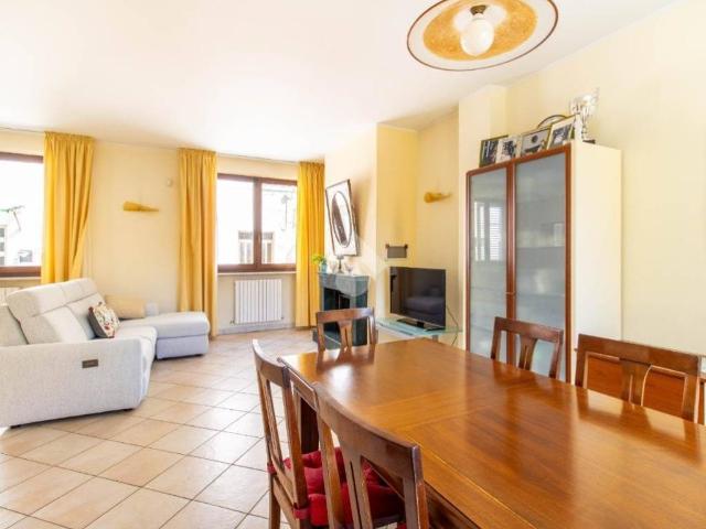 Villa Indipendente in vendita a Marche, Fermo