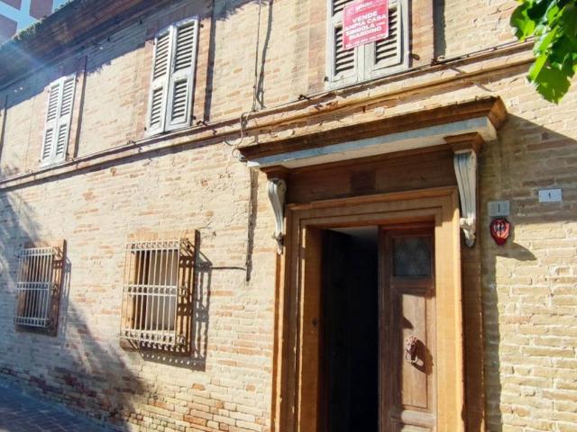 Villa Indipendente in vendita a Marche, Fermo