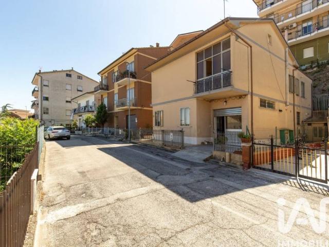 Villa Indipendente in vendita a Marche, Fermo