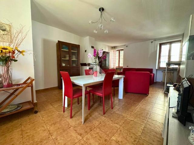 Villa Indipendente in vendita a Piemonte, Vercelli