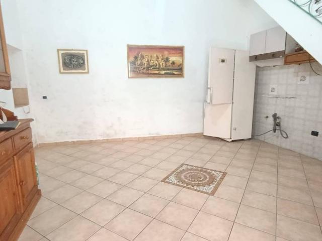 Villa Indipendente in vendita a Santi Cosma E Damiano, Lazio