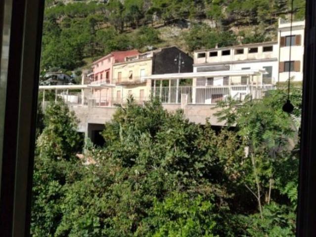 Villa Indipendente in vendita a Santi Cosma E Damiano, Lazio