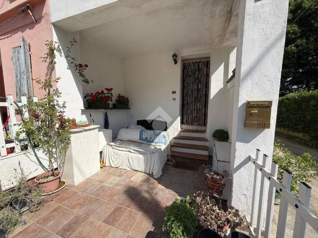 Villa Indipendente in vendita a Val d’Enza, Re