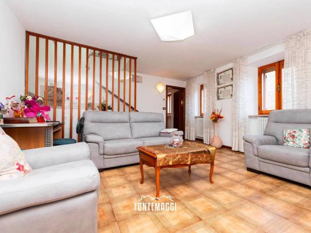 Villa Indipendente in vendita a Marche, Pesaro E Urbino