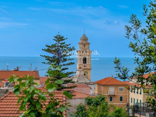 Villa Indipendente in vendita a Santo Stefano Al Mare, Liguria