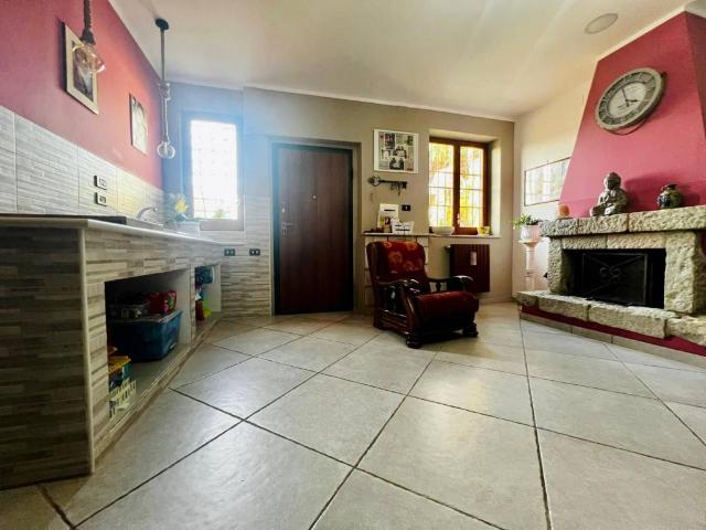 Villa Indipendente in vendita a Santo Stefano Del Sole, Campania
