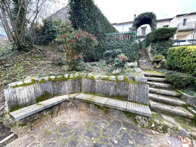 Villa Indipendente in vendita a Santo Stefano Del Sole, Campania
