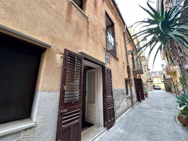 Villa Indipendente in vendita a Santo Stefano Di Camastra, Sicilia