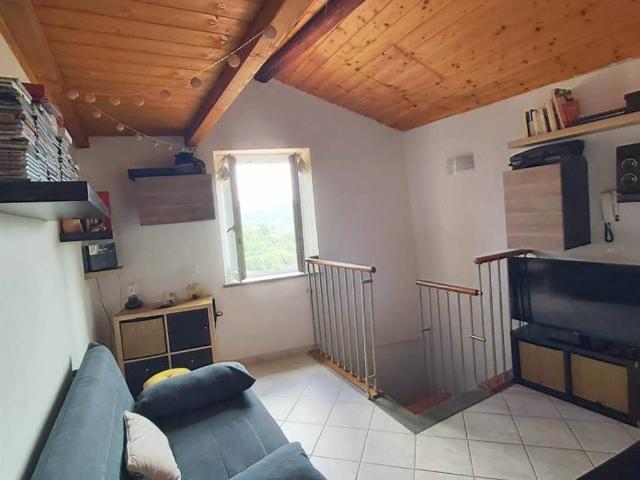 Villa Indipendente in vendita a Santo Stefano Di Magra, Liguria