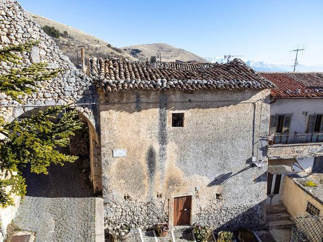 Villa Indipendente in vendita a Santo Stefano Di Sessanio, Abruzzo