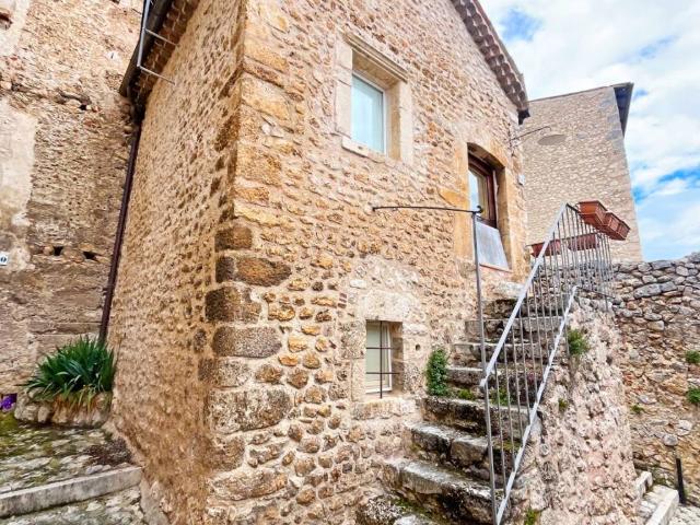 Villa Indipendente in vendita a Santo Stefano Di Sessanio, Abruzzo