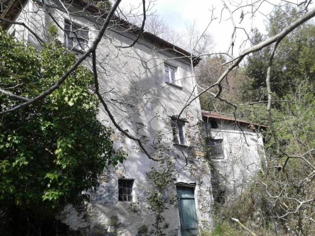 Villa Indipendente in vendita a Sant'olcese, Liguria