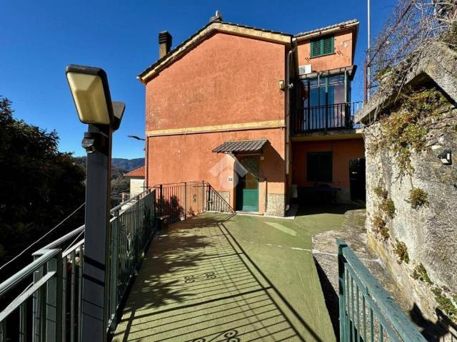 Villa Indipendente in vendita a Sant'olcese, Liguria