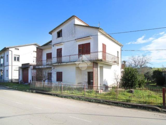 Villa Indipendente in vendita a Unione dei Comuni della Val Vibrata, Sant'omero