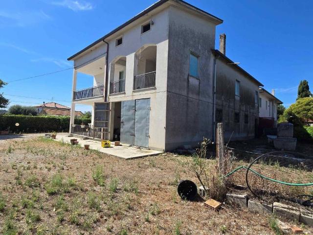 Villa Indipendente in vendita a Garrufo, Sant'Omero