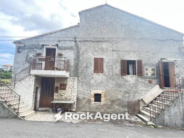 Villa Indipendente in vendita a Unione dei Comuni della Val Vibrata, Sant'omero