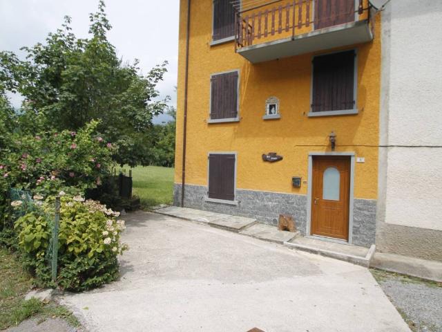 Villa Indipendente in vendita a Cepino, Sant'Omobono Terme