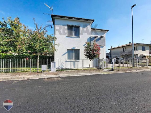Villa Indipendente in vendita a Carmignano, Padova