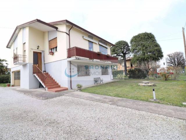 Villa Indipendente in vendita a Saonara, Veneto