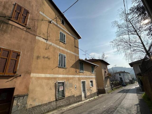 Villa Indipendente in vendita a Piemonte, Alessandria