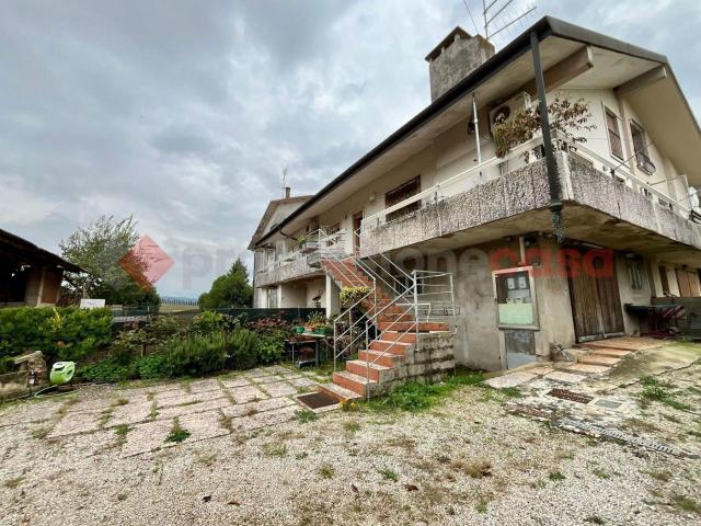 Villa Indipendente in vendita a Sarego, Veneto