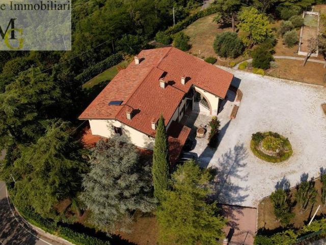 Villa Indipendente in vendita a Sarego, Veneto