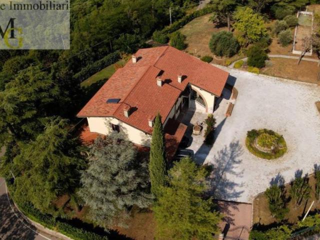 Villa Indipendente in vendita a Sarego, Veneto