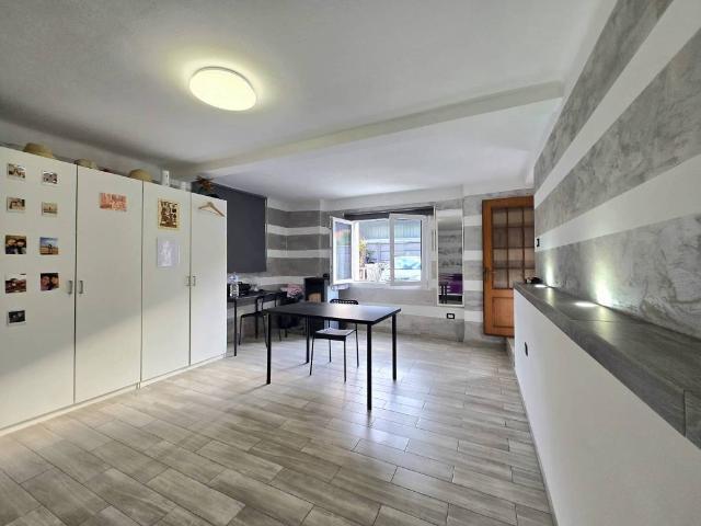 Villa Indipendente in vendita a Zanano, Sarezzo