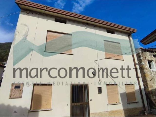Villa Indipendente in vendita a Sarmede, Veneto